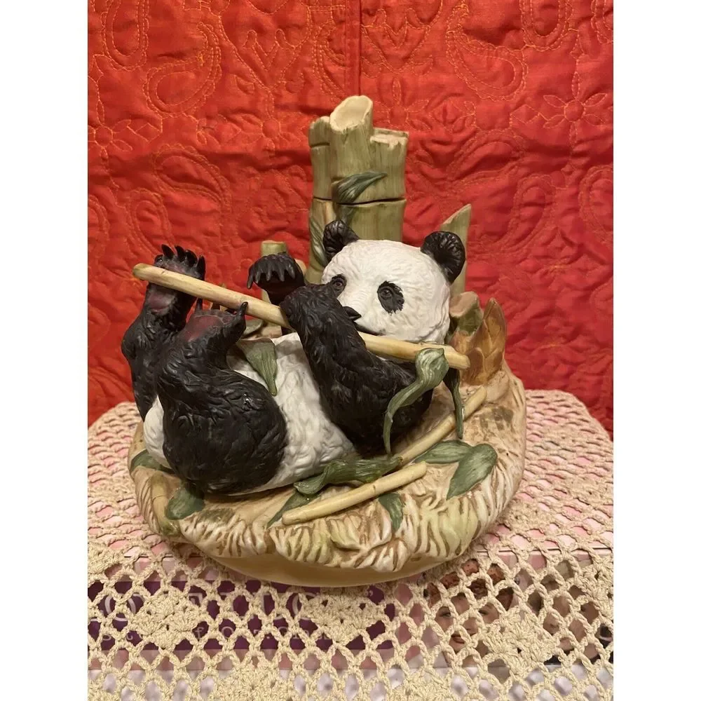 FAMOUS FIRSTS BABY PANDA PORCELAIN LIQUOR DECANTER - 8